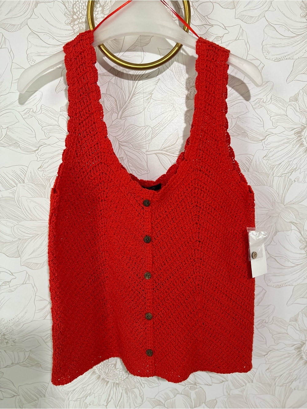 Cherry Crochet Button-Front Tank Top - M